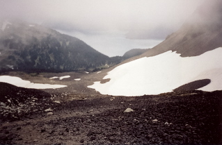 Large lake (Garibaldi?) in distance, trail to Black Tusk 2000-09.